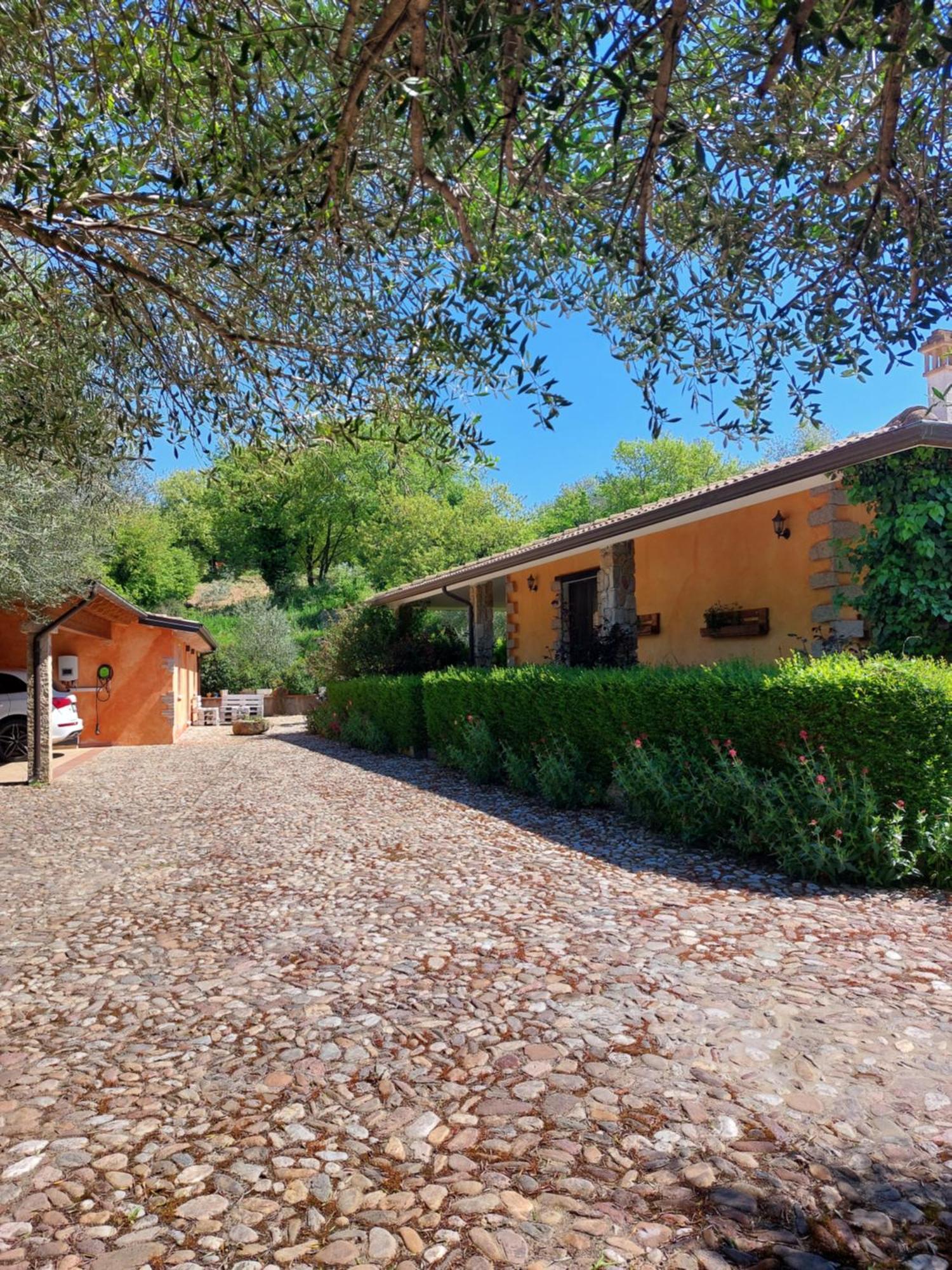 Casa Vacanza Centro Sardegna Sorgono Zewnętrze zdjęcie